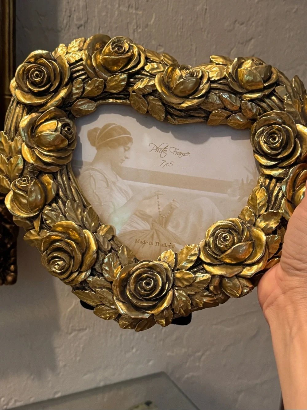 Vintage Gold Heart Frame